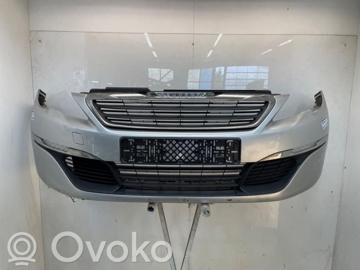 Peugeot 308 Etupuskuri 