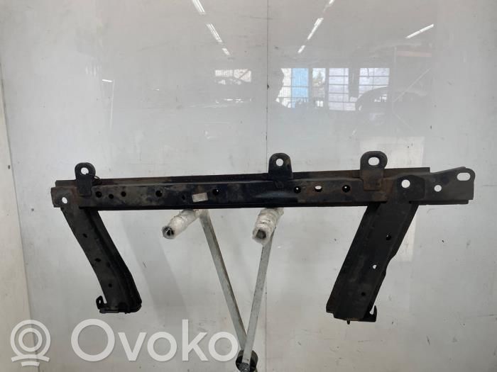 Renault Clio IV Panou suport inferior radiator 