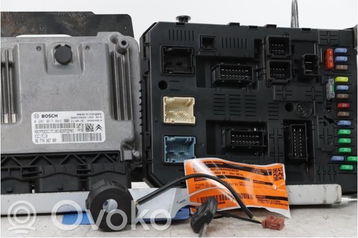 Unitate/modul de control motor   6580ZY,0281030546,1606870680,1606870780,1663373580,9807885980
