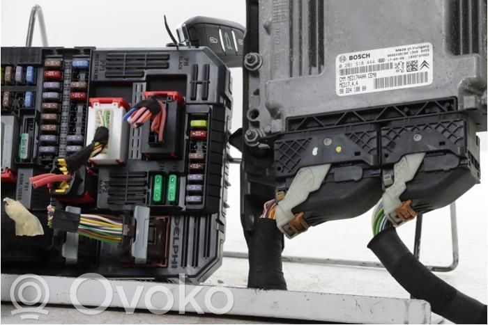 Peugeot 5008 Calculateur moteur ECU