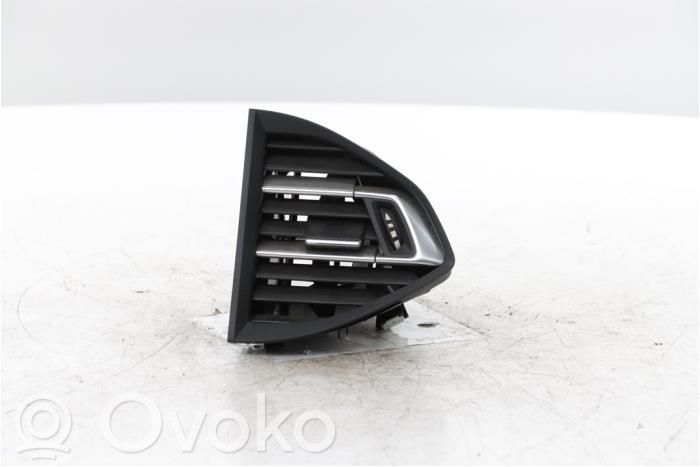 Peugeot 308 Rejilla de ventilación central del panel