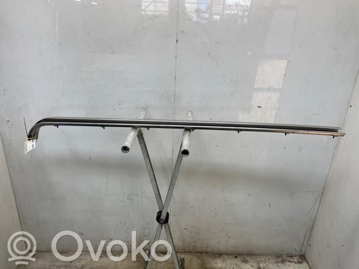 Volkswagen Crafter Liukuoven alakisko 