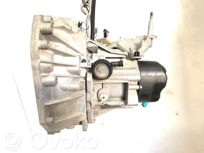 Renault Clio IV Boîte de vitesses manuelle à 5 vitesses 