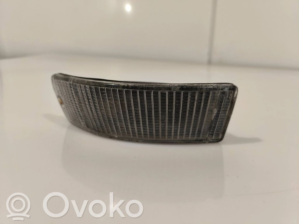 Audi Coupe Front indicator light 
