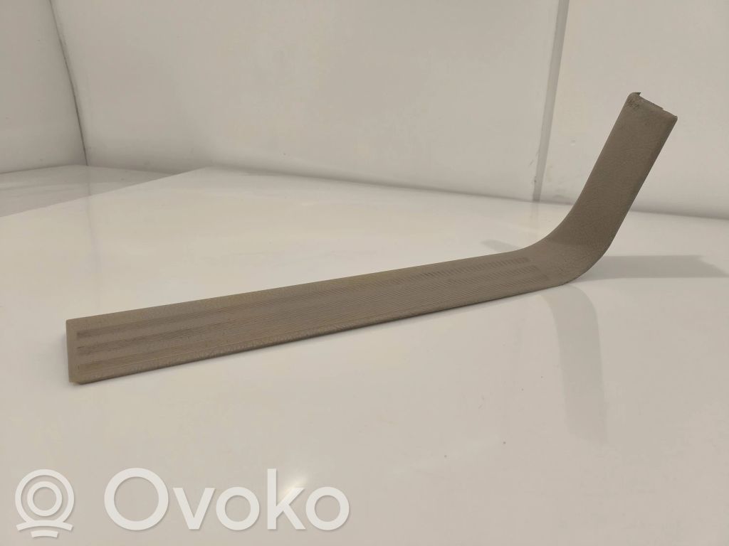 Audi A8 S8 D2 4D Listwa progowa przednia 