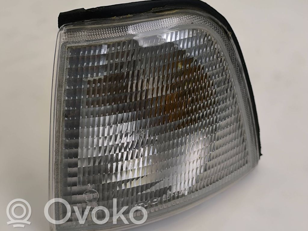 Audi 80 90 S2 B4 Kierunkowskaz przedni 