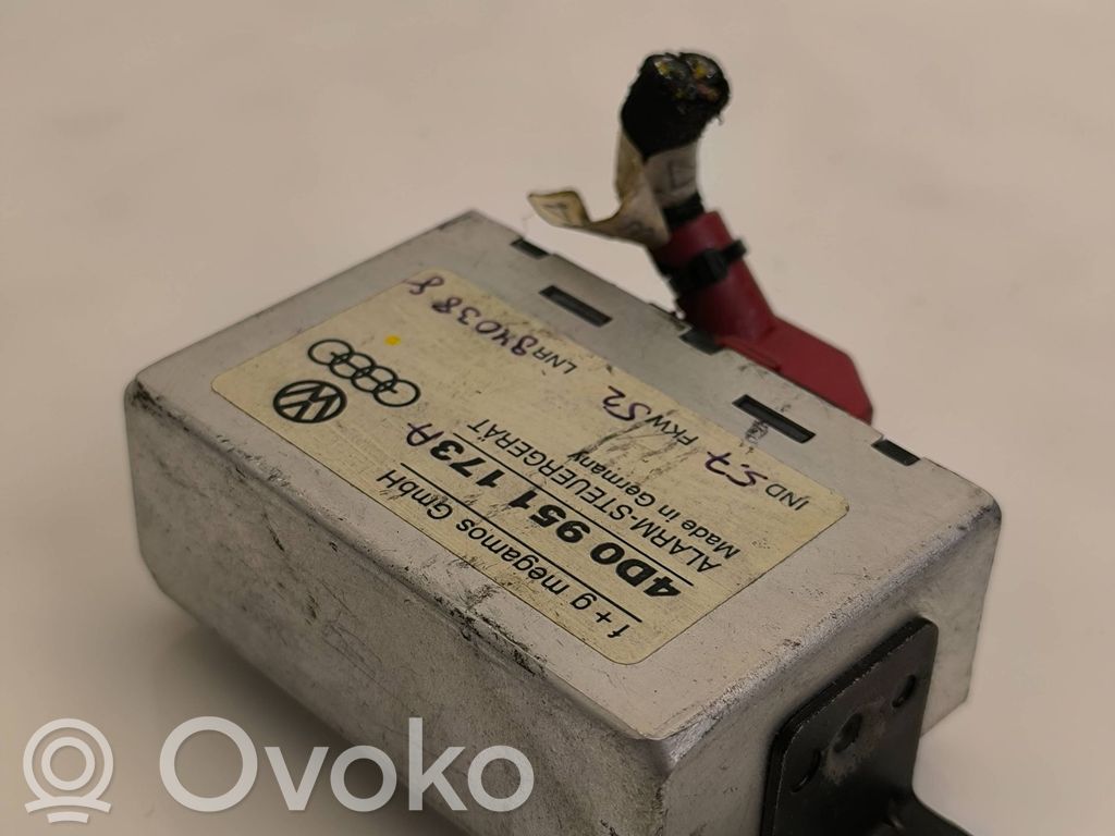 Audi A8 S8 D2 4D Signalizācijas vadības bloks 