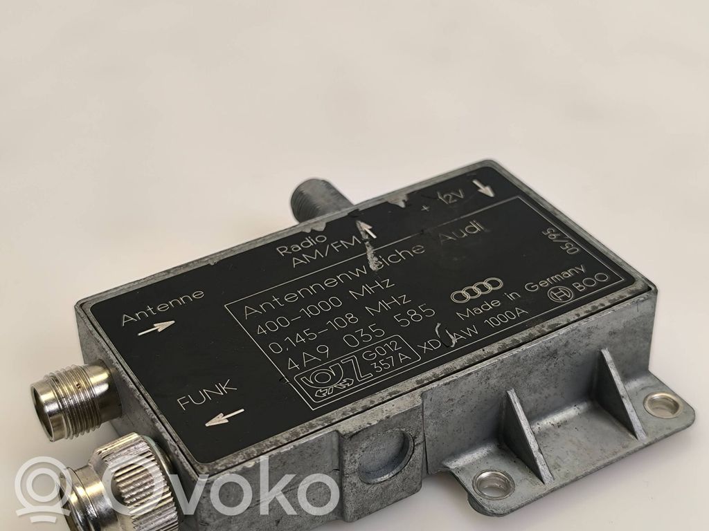 Audi A8 S8 D2 4D Aerial antenna amplifier 