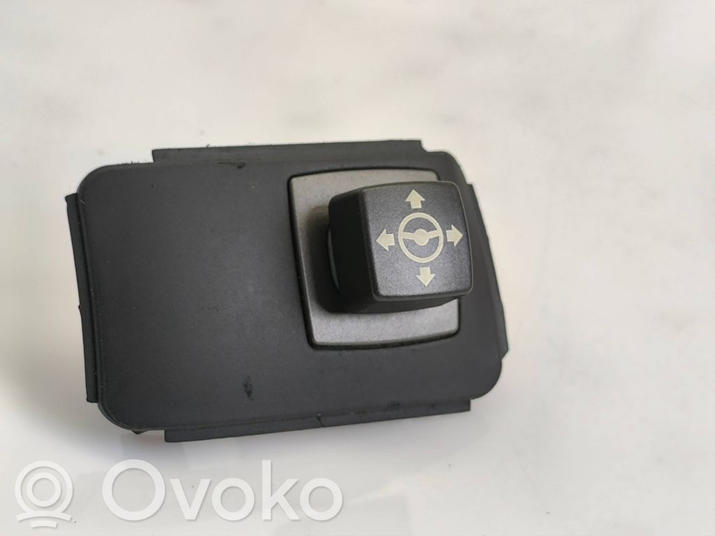 Ohjauspyörän säätökytkin   6911535,03200700,600425