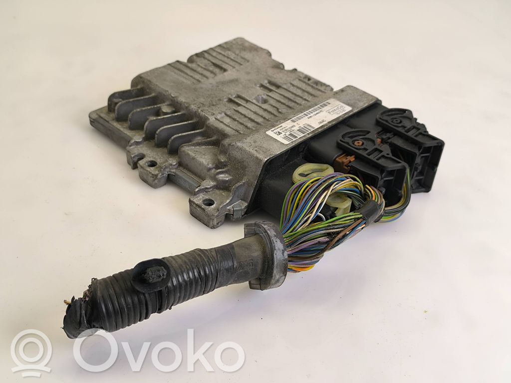 Ford C-MAX II Engine control unit/module 