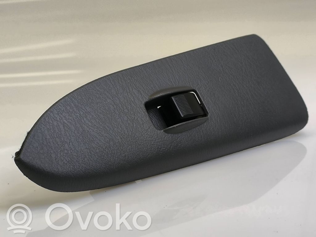 Mazda 323 F Electric window control switch 