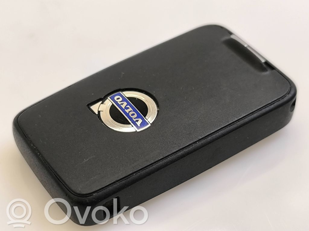 Volvo V70 Virta-avain/kortti 