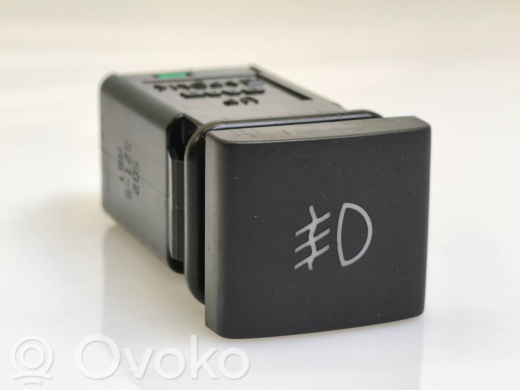 Fog light switch   4409223