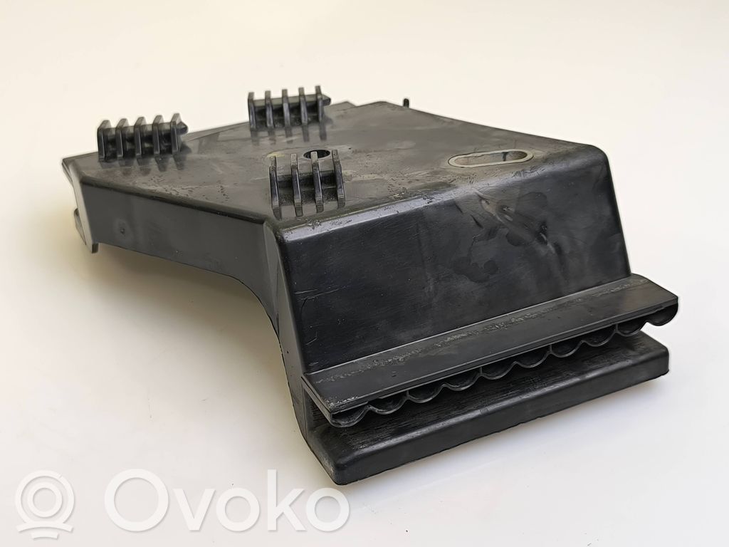 Rear bumper mounting bracket   4D0807572