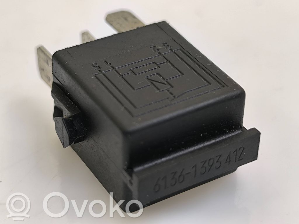 BMW 5 E39 Other relay 