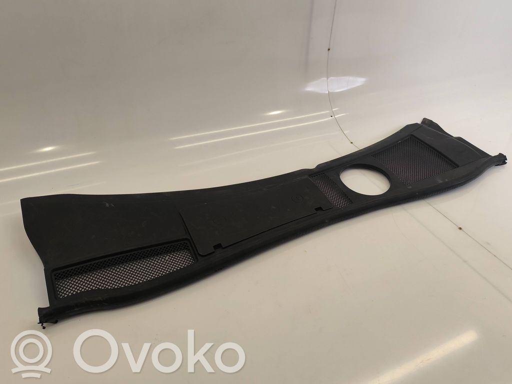 Audi A6 S6 C5 4B Pokrywa skrzynki akumulatora 