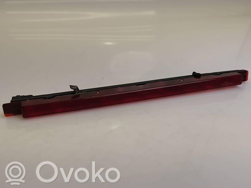 Audi A6 S6 C5 4B Trzecie światło stop 