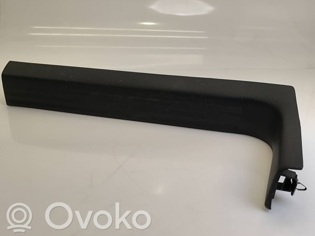 Audi A8 S8 D2 4D Listwa progowa przednia 