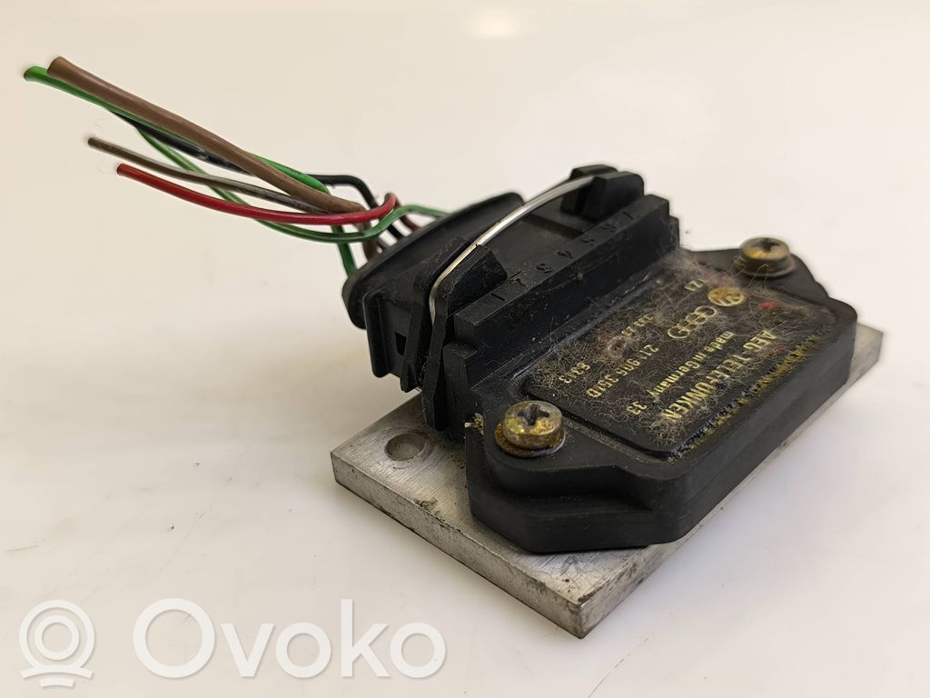 Volkswagen PASSAT B5.5 Ignition amplifier control unit 