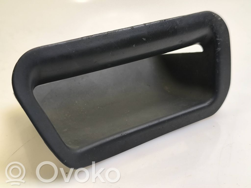 Audi A8 S8 D2 4D Kita salono detalė 