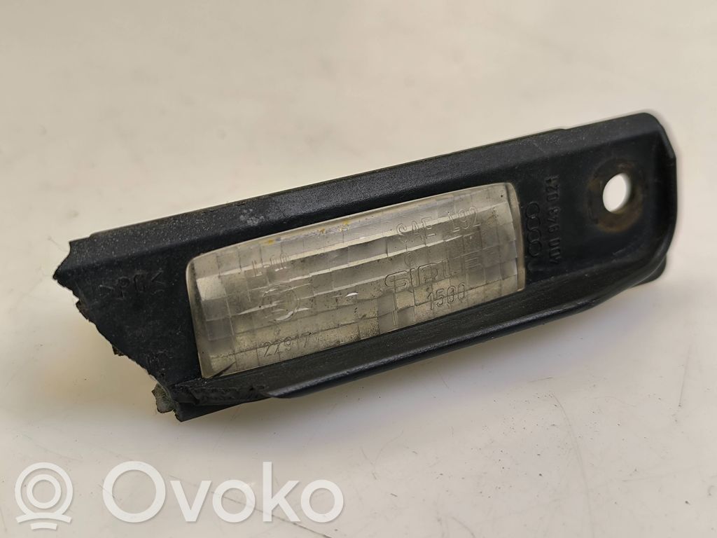 Audi A8 S8 D2 4D Number plate light 