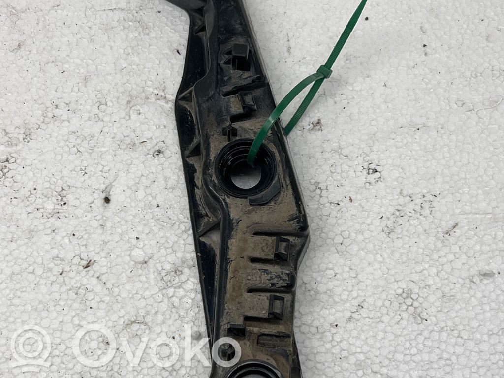 Audi e-tron Front bumper mounting bracket 