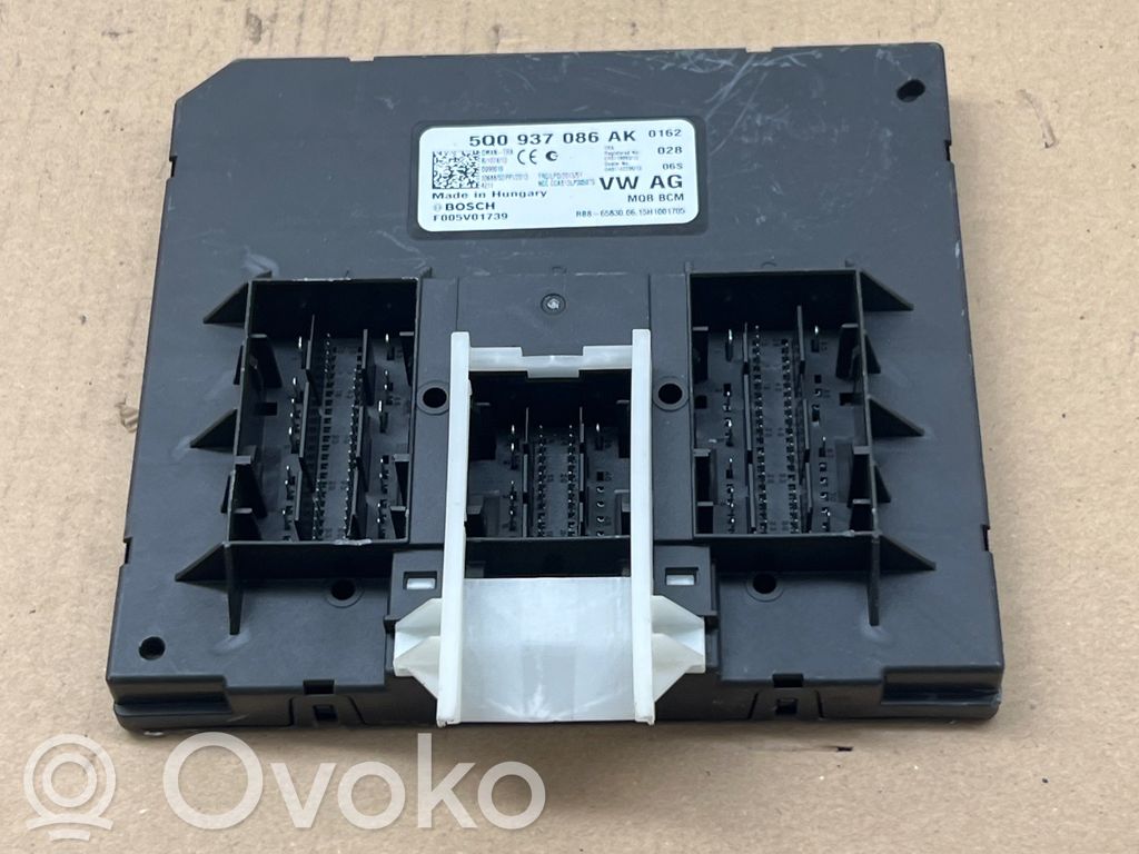 Volkswagen PASSAT B8 Mukavuusmoduuli 