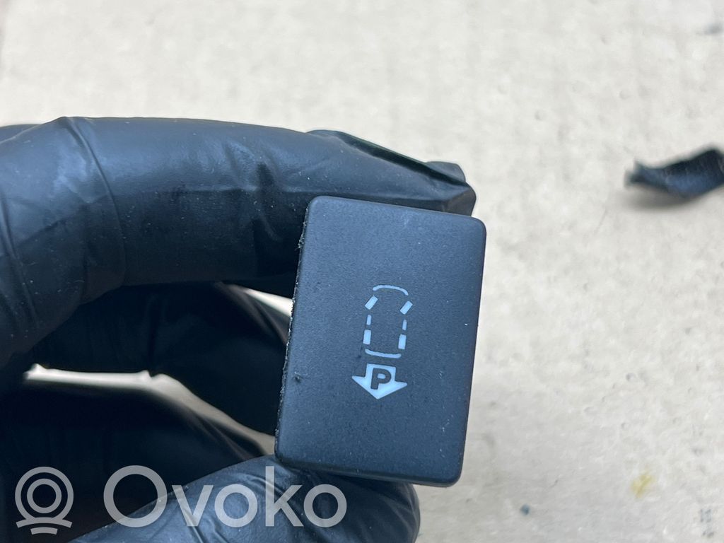 Toyota Auris E180 Other switches/knobs/shifts 