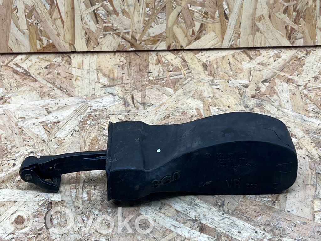Volkswagen PASSAT B8 Ogranicznik drzwi przednich 