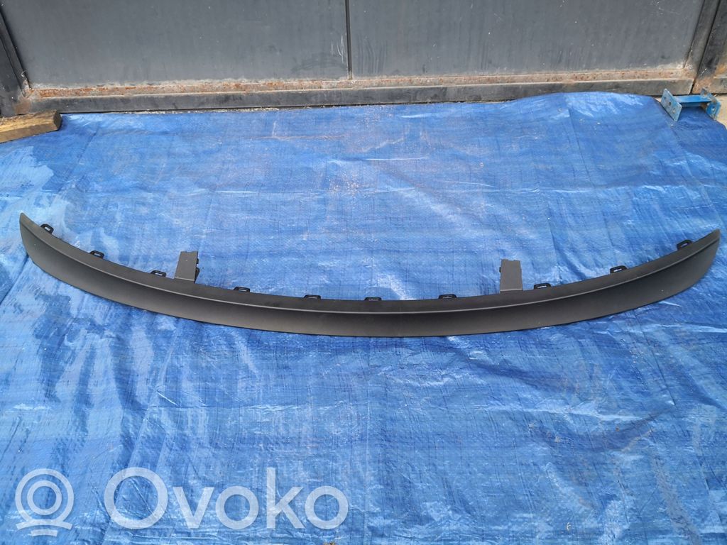 Tesla Model 3 Apakšējā bampera daļa 
