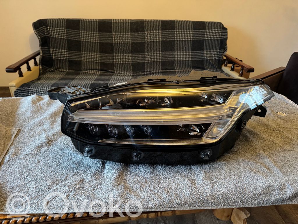 Volvo XC90 Scheinwerfer 