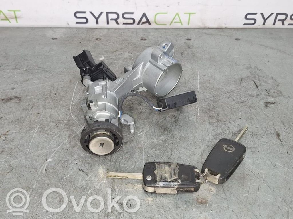 Opel Astra J Virtalukko 
