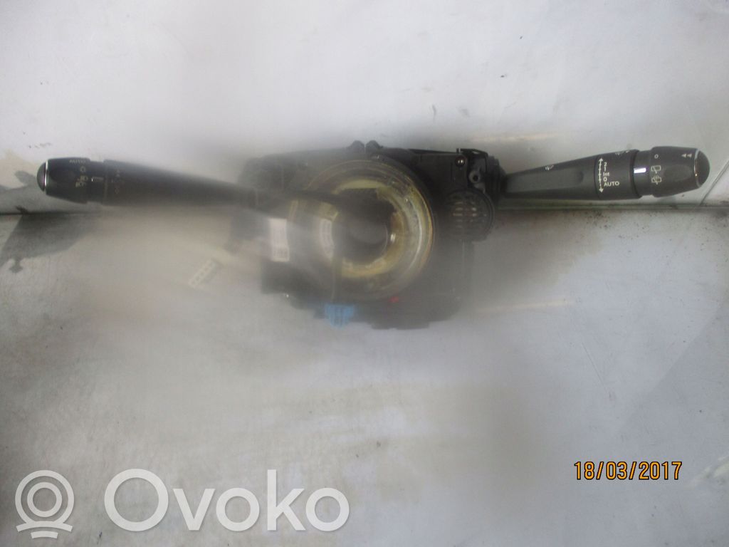 Citroen C4 II Commodo, commande essuie-glace/phare 