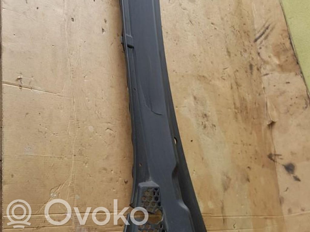 Seat Leon (5F) Wiper trim 
