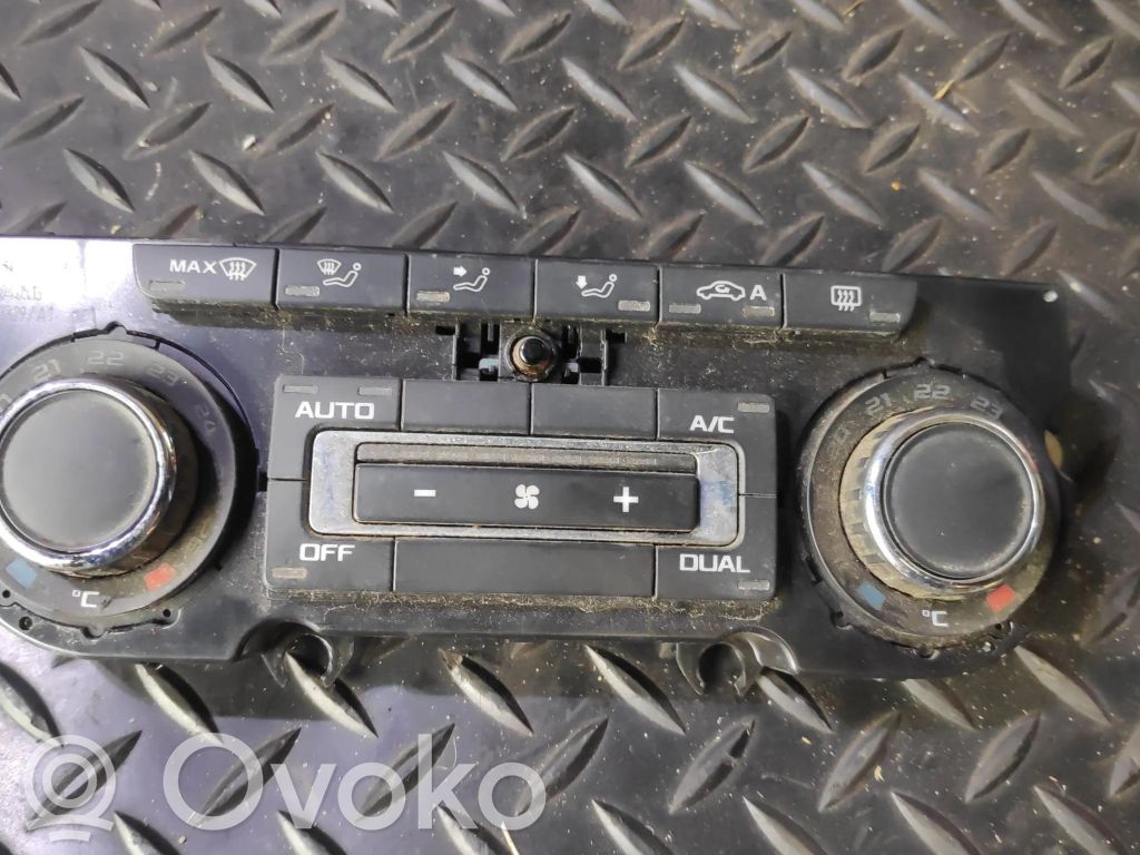 Skoda Superb B6 (3T) Climate control unit 