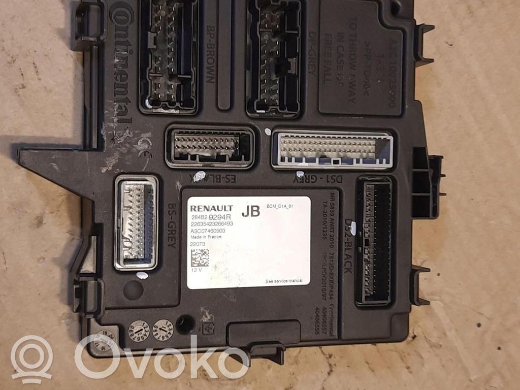 Renault Captur II Comfort/convenience module 