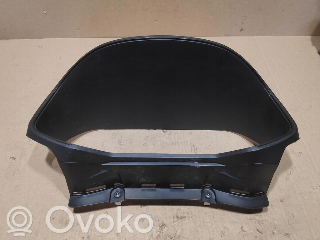 Renault Clio V Dashboard trim 