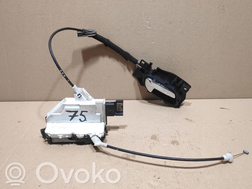 Citroen C3 Front door lock 
