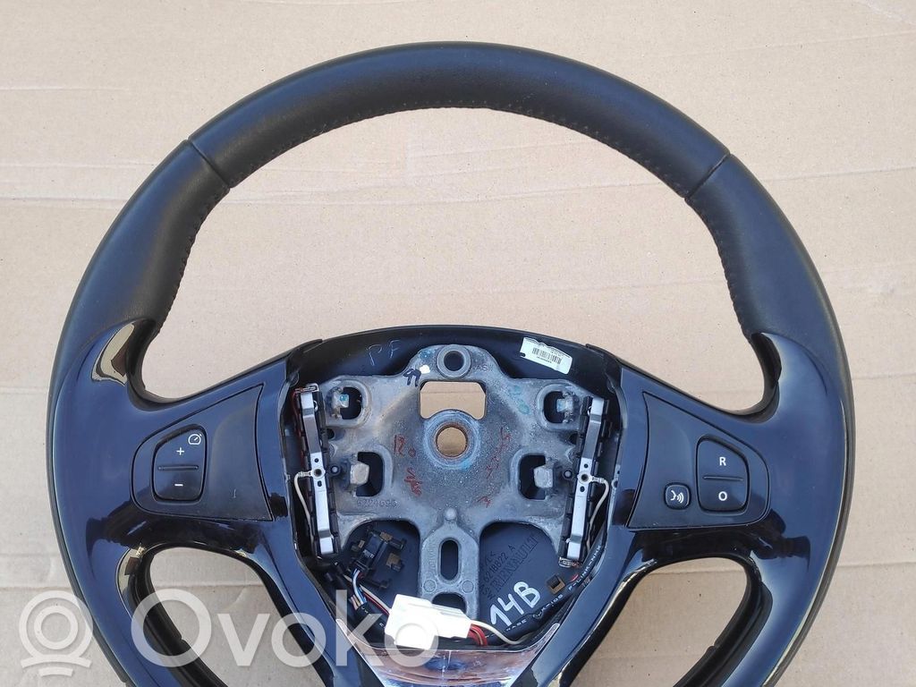 Renault Captur Stūre 