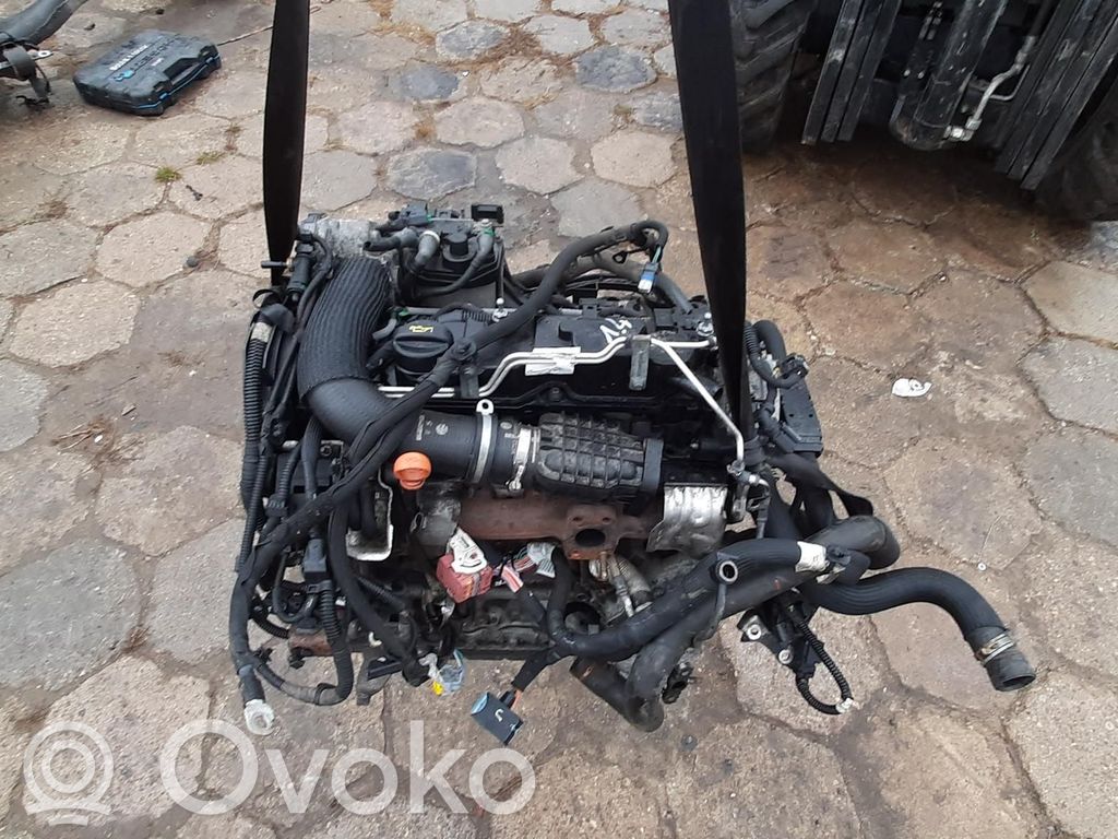 Peugeot 208 I Engine 