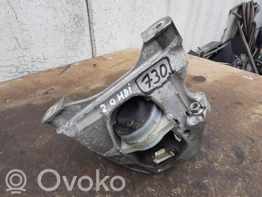 Peugeot 308 Engine mount vacuum valve 