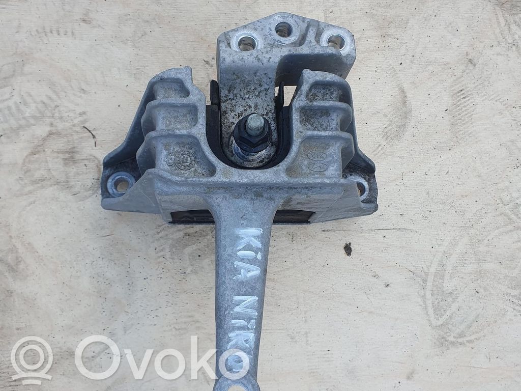 KIA Niro Engine mount bracket 