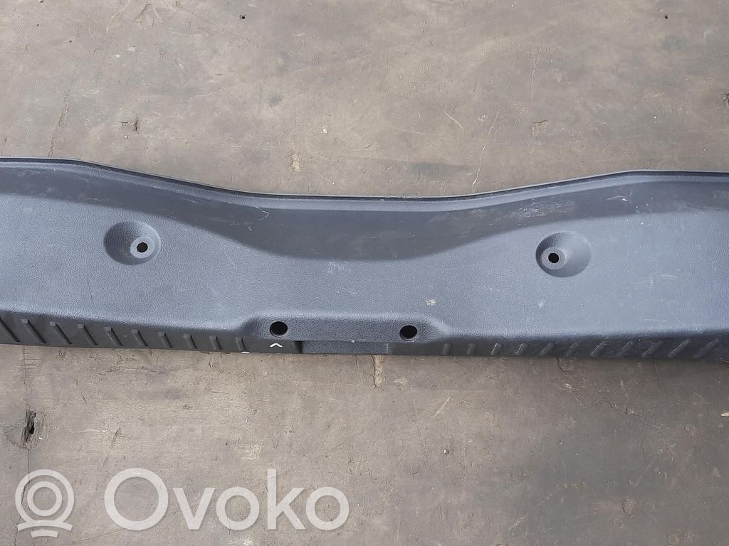 Ford Focus Protection de seuil de coffre 