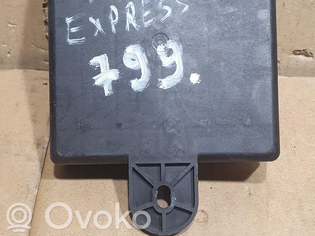 Renault Express Engine control unit/module 