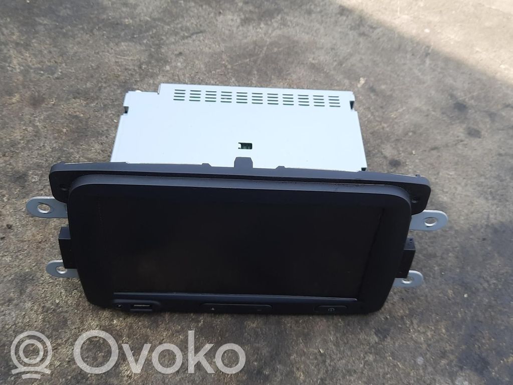 Dacia Logan II Radio/CD/DVD/GPS head unit 