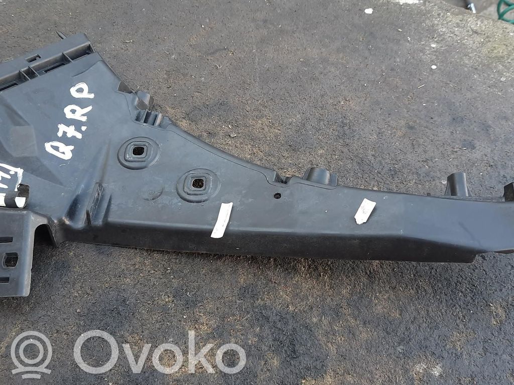 Audi Q7 4L Front bumper mounting bracket 
