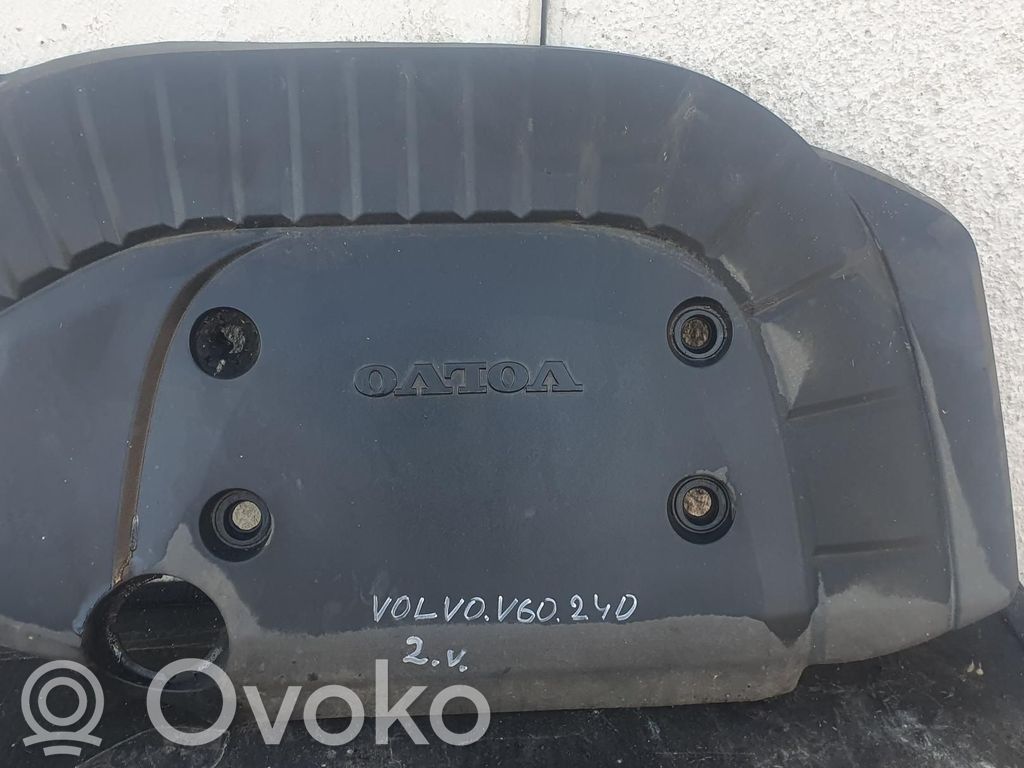 Volvo V60 Engine cover (trim) 