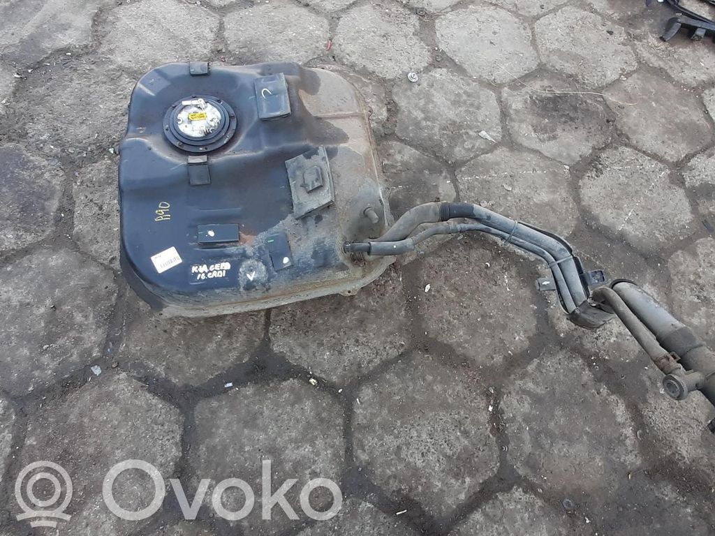 KIA Ceed Polttoainesäiliö 