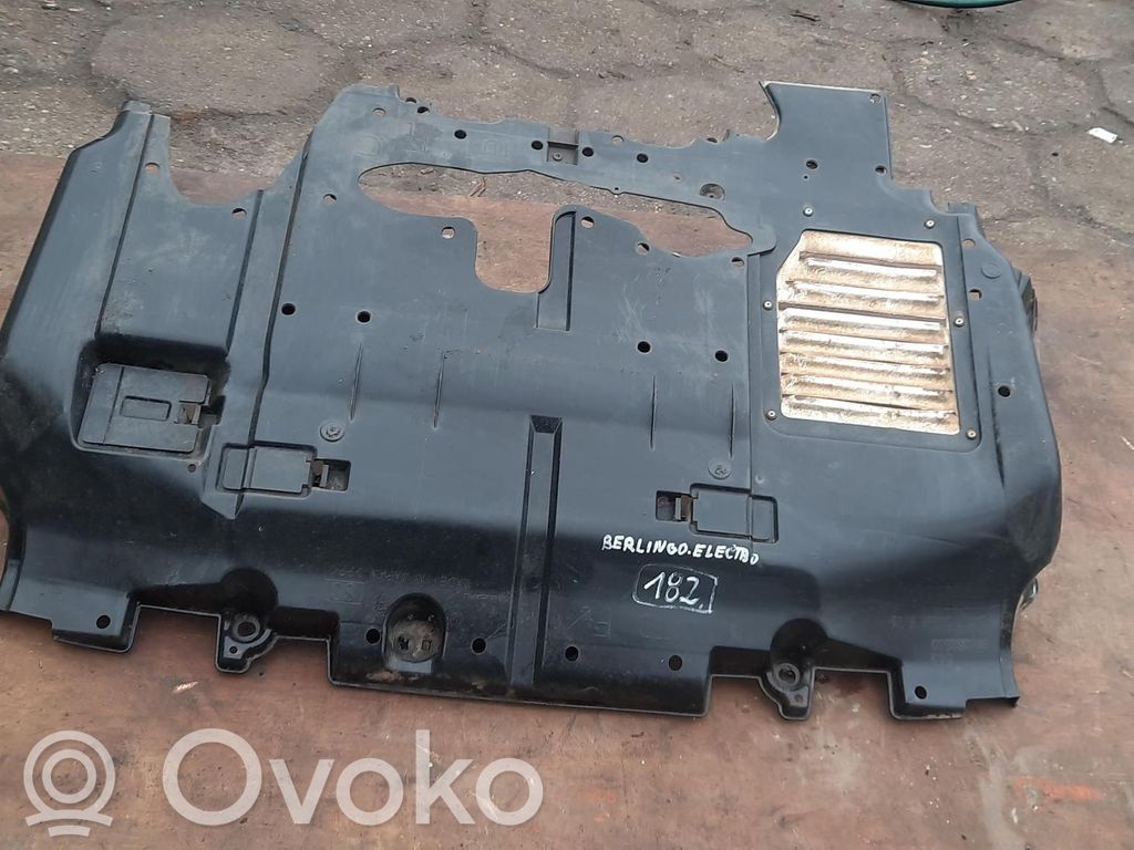 Citroen Berlingo Engine splash shield/under tray 