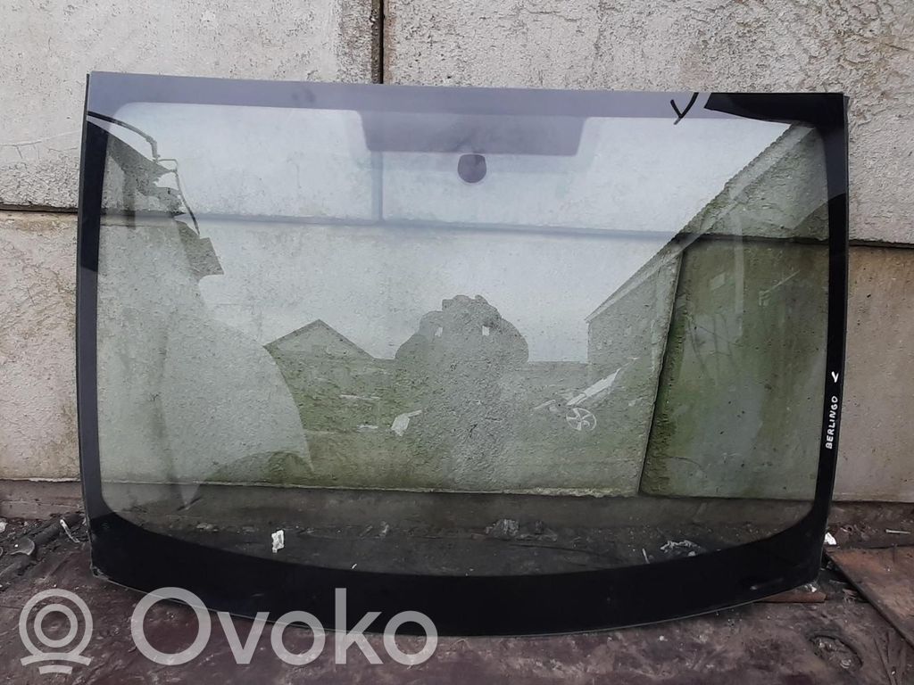 Citroen Berlingo Front windscreen/windshield window 